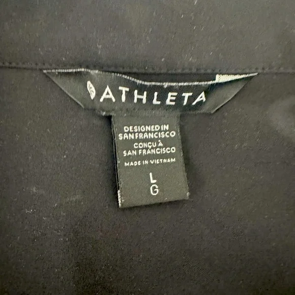 Athleta Sleeveless Button Down - Picture 3 of 3
